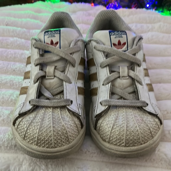 Kids adidas superstars - Picture 2 of 7